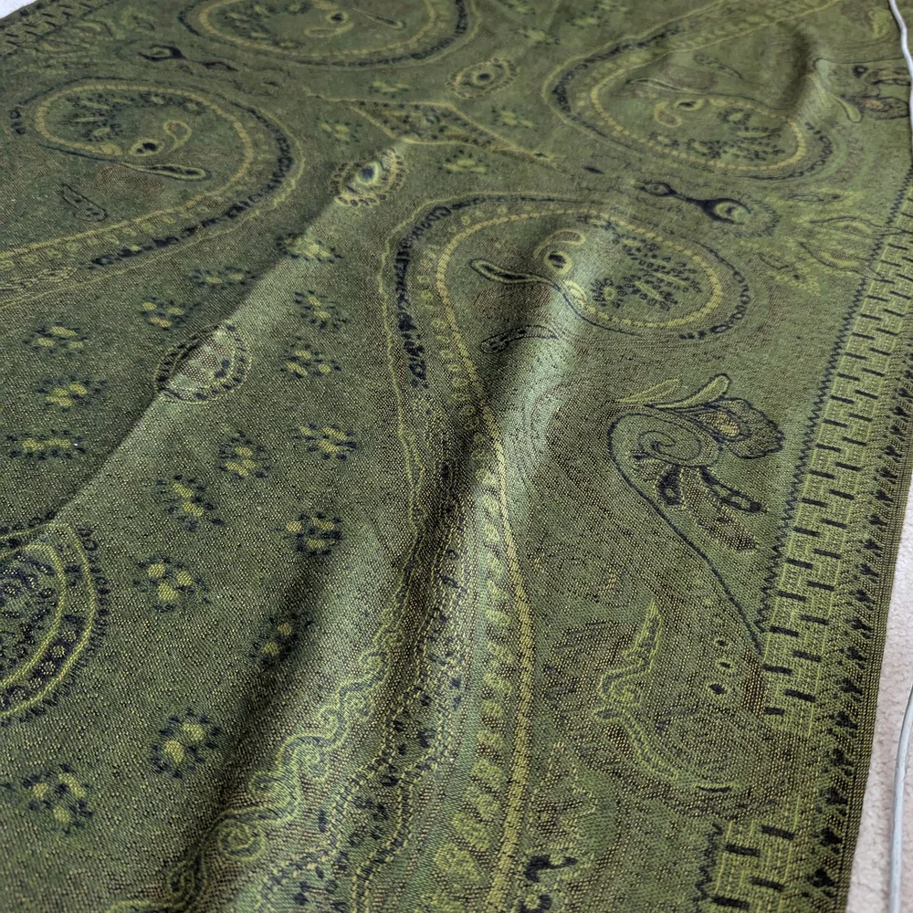 Pashmina Green and Black Paisley Shawl - Picture 3 of 5